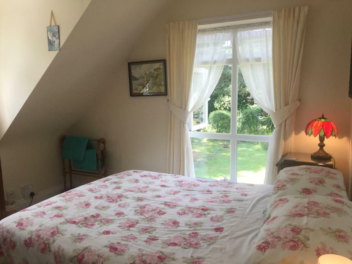 Heatherdene House Corfe Mullen Kültér fotó